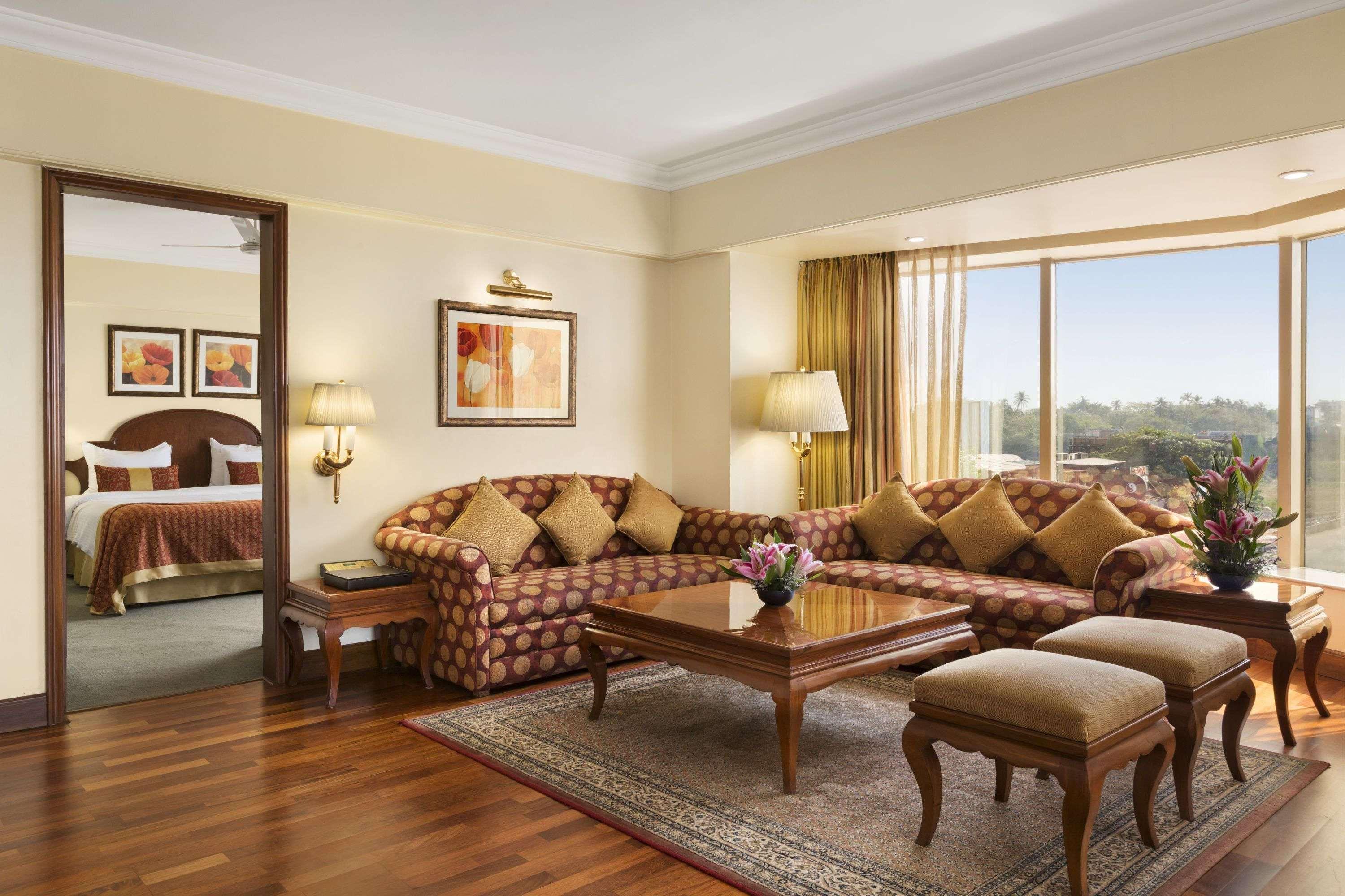 Ramada Plaza By Wyndham Palm Grove Hotel Mumbai Phòng bức ảnh A suite at the Taj Mahal Palace, Mumbai