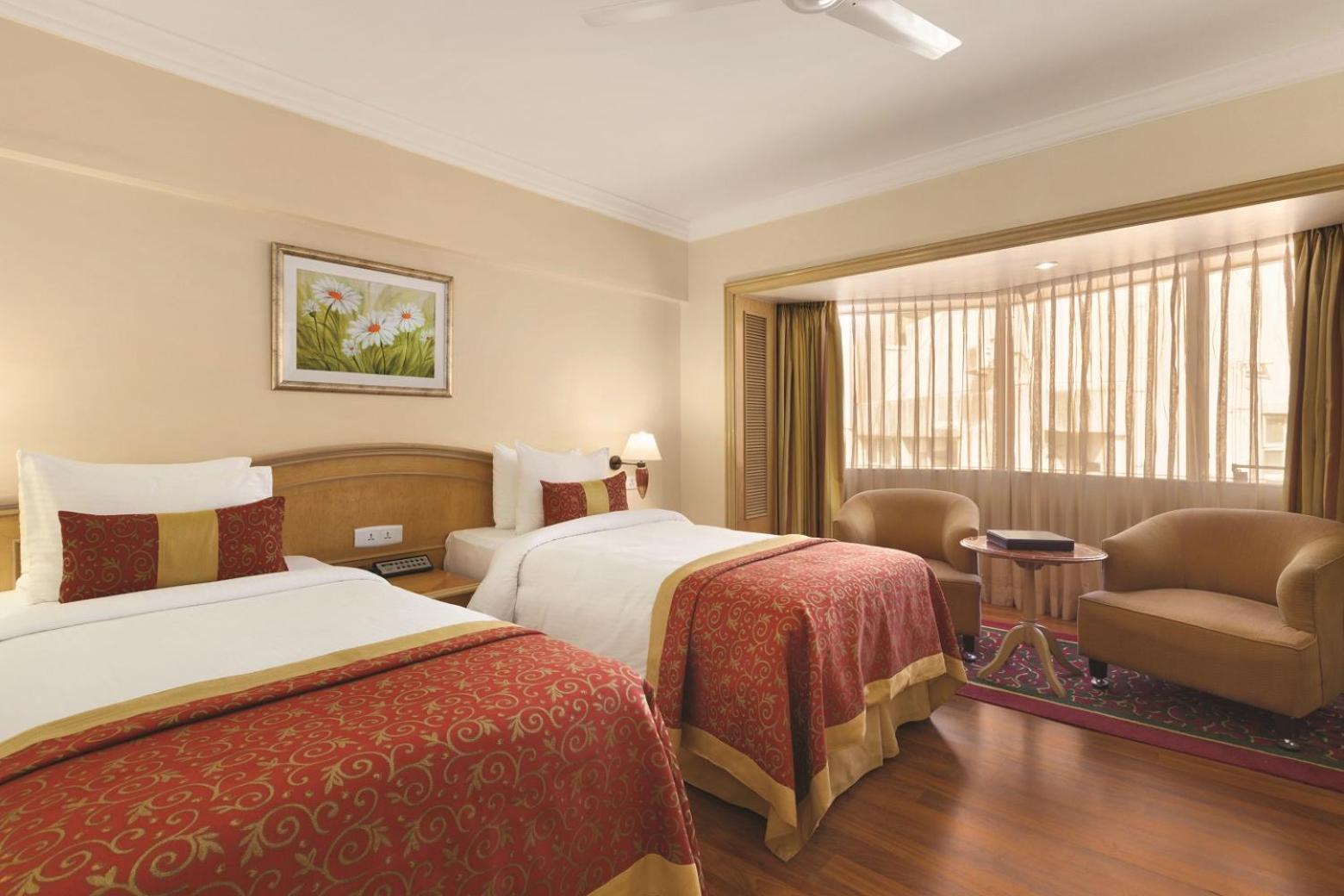 Ramada Plaza By Wyndham Palm Grove Hotel Mumbai Ngoại thất bức ảnh